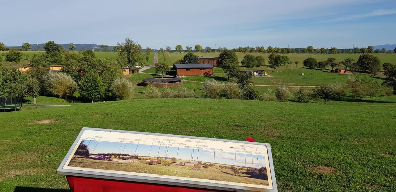 Hotel Horse Riding - Jezdecky Areal Trsice Екстер'єр фото